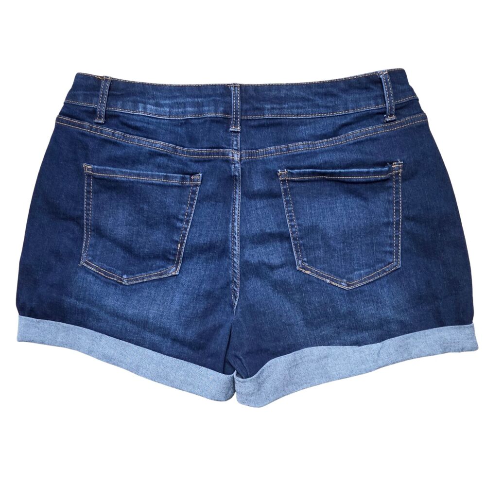 Time and Tru Womens Dark Wash Denim Cuffed Stretch Shorts Beachy Western Sz 14 - Picture 2 of 4